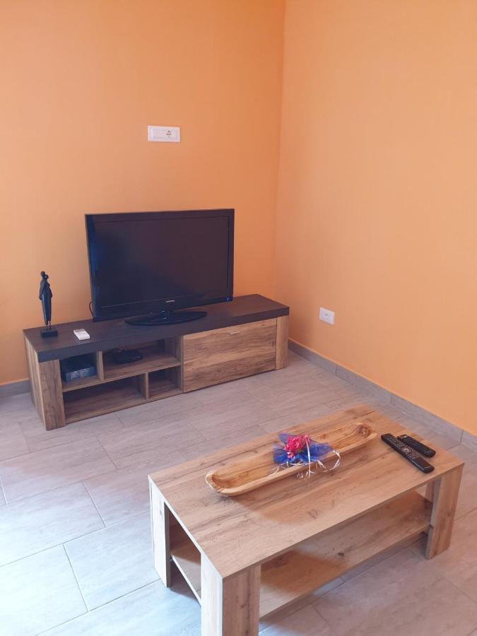 Apartman Tramonto โมโตวุน ภายนอก รูปภาพ