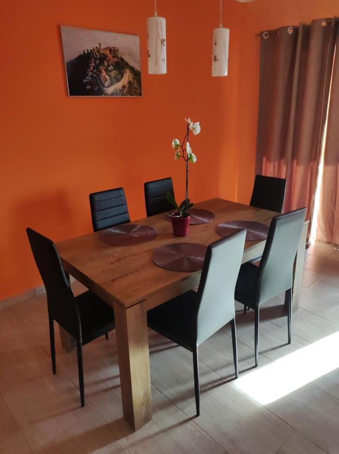 Apartman Tramonto โมโตวุน ภายนอก รูปภาพ