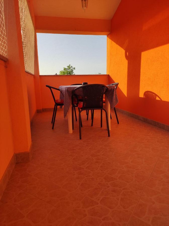 Apartman Tramonto โมโตวุน ภายนอก รูปภาพ